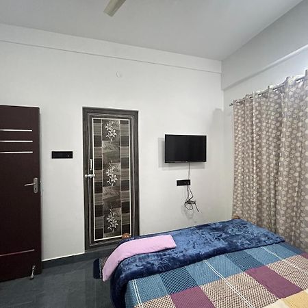 Travel Inn Mysore Vanivilasa Puram Extérieur photo